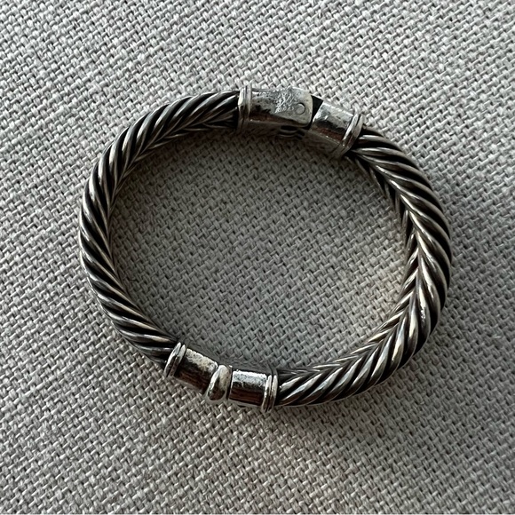 Silver Sculpted Balinese Rope Bangle Bracelet - Picture 4 of 8